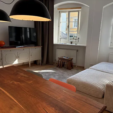 Traumhafter Altbau Am Gmunden